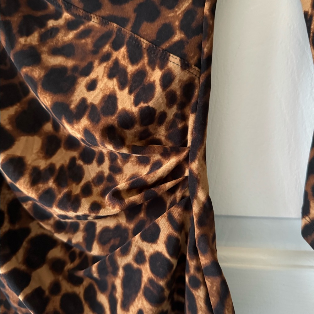 Lauren, XS, Leopard Print Top, Draped Front, NWOT - Picture 6 of 6